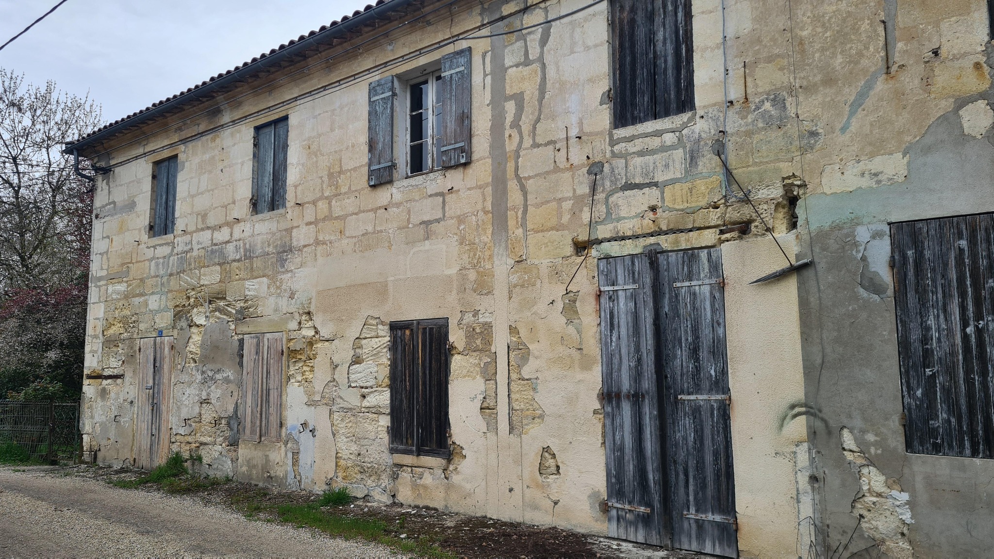 Lieu d'intervention : Maison habitation à Latresne, 33360 - Mur-Tronic