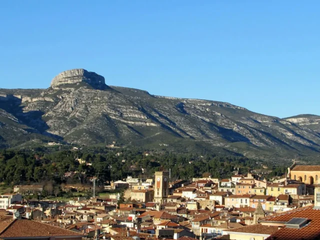 Bâti ancien - Aubagne - traitement des remontées capillaires et du salpêtre Mur-Tronic