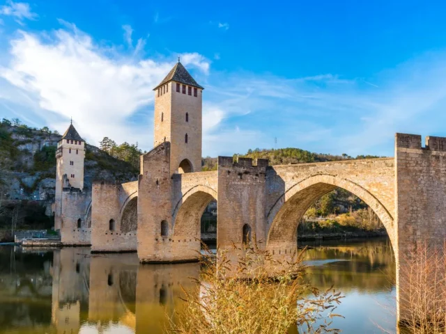 Bâti ancien - Cahors - traitement des remontées capillaires et du salpêtre Mur-Tronic