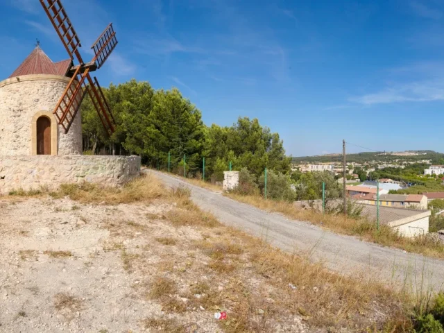 Bâti ancien - Gardanne - traitement des remontées capillaires et du salpêtre Mur-Tronic