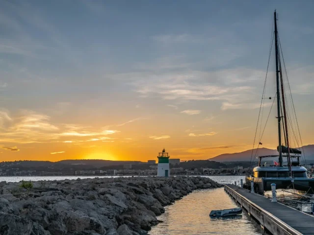 Bâti ancien - Saint-Laurent-du-Var - traitement des remontées capillaires et du salpêtre Mur-Tronic