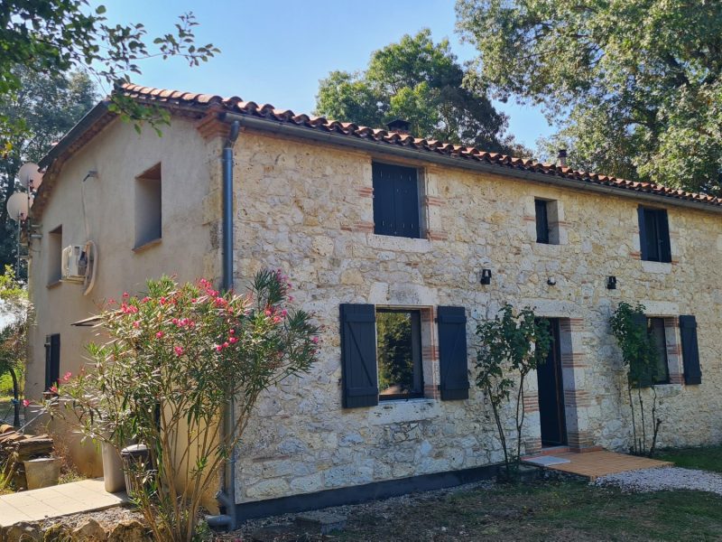 Façade maison traitée contre remontées capillaires Faudoas Mur-Tronic
